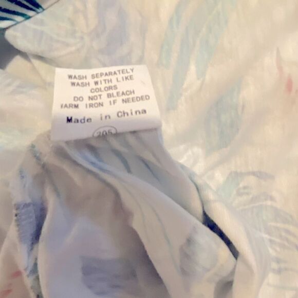 Women’s SAMPEEL Womens V Neck Floral Side Split Tank Tops NWT!! - Picture 6 of 10